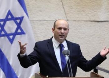 من هو رئيس الوزراء الإسرائيلي الجديد الذي بعث له العاهل المغربي برقية تهنئة؟