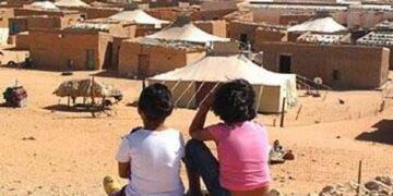 اليوم العالمي للاجئين .. و  أزمة المحتجزين بالتراب الجزائري