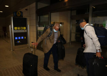 إخراج مجرم الحرب “غالي” من إسبانيا بعد مسرحية مثُوله أمام القضاء عن بُعْد.