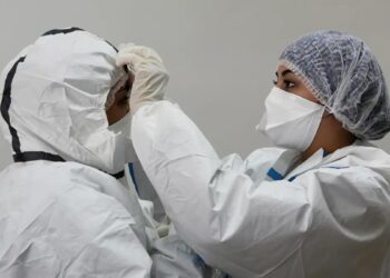 وزارة الصحة .. تحذر،  تتوعد،   تهدد و تعتبر  الملقحين  غير مؤمنين .. هل اقترب عيد الأضحى؟