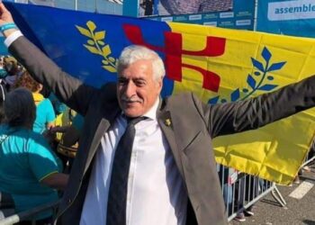 فرحات مهني زعيم حركة تقرير مصير القبائل .. الجزائر بلد محتل و البوليساريو صنع جزائري