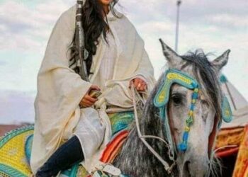 أحمد إفزارن .. عيشة قنديشة من الأندلس إلى فاس