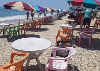 العباسي .. نقيب الصحافيين في الشمال يتحدث عن غياب السلطة في شواطئ  المضيق و الفنيدق