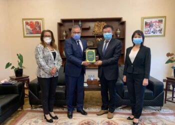 اشتراكي مغربي  في سفارة جمهورية شيوعية ماركسية لينينية: ذهبنا الي الصين .. وعدنا من المستقبل