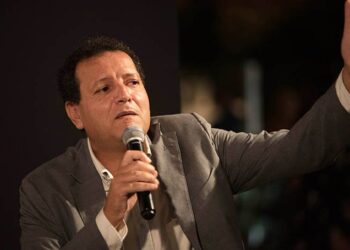 خروج “المصباح” و عودة “الحمام ” إلى دار المخزن .. هل هذاما يريده المغاربة؟