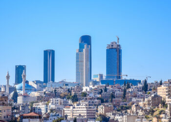 عفو ملكي خاص .. عن المدانين بتهمة “إطالة اللسان” على الملك
