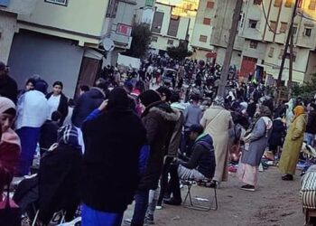 الباعة المتجولون بحي الوردة … سكان الحي لم يسلموا من مشاكلهم وضجيجهم