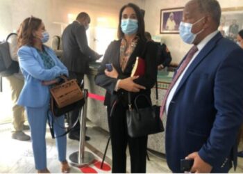 هل من حق الأمن أن يمنع ممثلة الأمة (نبيلة منيب / الاشتراكي الموحد) من دخول البرلمان ؟