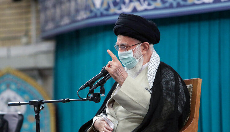 اليد .. المقدسة