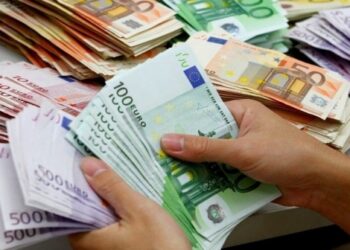 95 مليار درهم قيمة تحويلات المغاربة المقيمين بالخارج سنة 2021