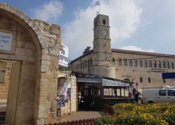 صرخة باحث فلسطيني : أغيثوا ما تبقى من مقدساتكم .. يا عرب و يا مسلمون