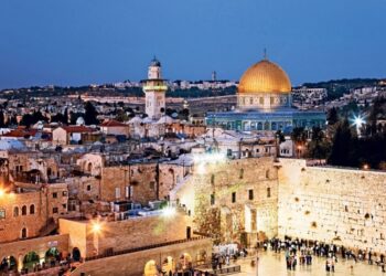 اليوم الجمعة: فاتح شهر شعبان      