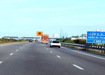 إفطار .. في الطريق السيار      