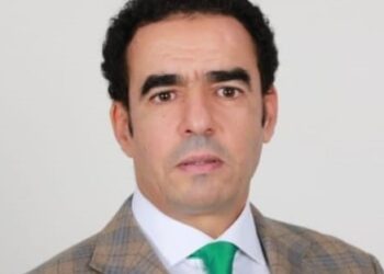 التجسس واستراق السمع وخيانة المجالس في حياة الناس