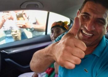 المعارض الجزائري كريم طابو .. خارج أسوار السجن