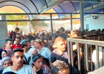  “معبر الكرامة”.. لا نصيب من اسمه للفلسطينيين