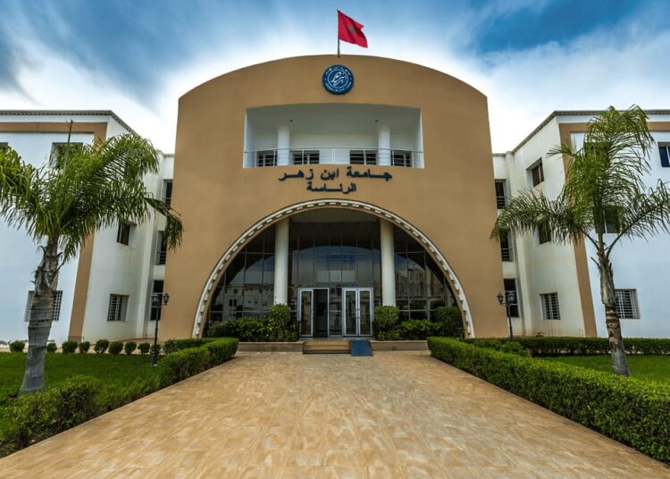 طلبة جامعيون .. يقاضون جامعة ابن زهر بسبب الماستر