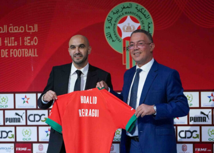 وليد الركراكي: يعيد ولادة منتخب وطني .. قد تظهر ملامحه الأولى في وديتي الشيلي والباراغواي بإسبانيا