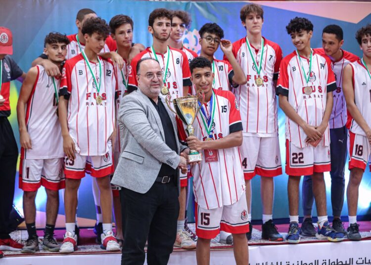 الرجاء الرياضي يبعد الوداد .. و يتوج بلقب البطولة