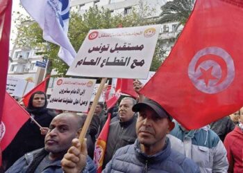 تونس: الانتخابات تعمق عزلة قيس سعيد