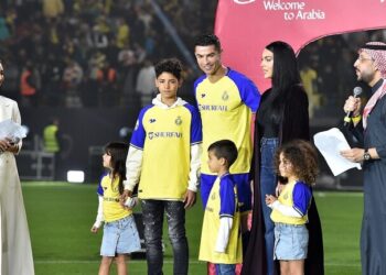 جناح ملكي بفندق “فورسيزونز” العالمي بمبلغ خيالي.. كم ستكلف إقامة رونالدو في أول شهر مع النصر؟.. صور