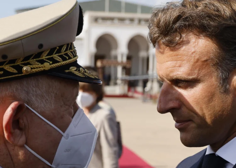 هل تلبس فرنسا “قفطان حقوق الإنسان” لإنقاذ أرواح حياة جنود جزائريين؟