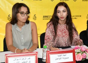 منظمة العفو ادولية : اتهامات مباشرة إلى السلطات المغربية بالتضييق على الصحافيين والمعارضين واستخدام القوة المفرطة في فض الاحتجاجات