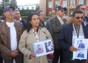 الصحافيون المغاربة : يتضامنون مع زملائهم الفلسطينيين .. و يدينون الإجرام الإسرائيلي ضد الصحافيين في غزة / صور
