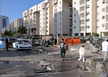 250 قتيلا إسرائيليا ومئات الجرحى في عملية “طوفان الأقصى” وآلاف الصواريخ وأسر جنود للاحتلال
