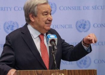 غوتيريش يعتبر أن هجمات حماس لم تحدث من فراغ.. ووزير خارجية الاحتلال يسأله “في أي عالم تعيش؟”
