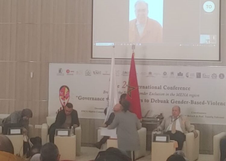 باحثون و مختصون .. يناقشون قضايا العنف الممارس ضد المرأة