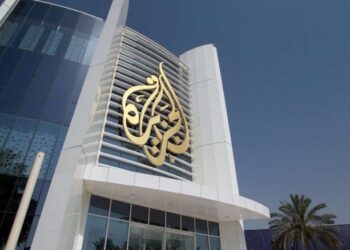 هل ستمنع..  قناة الجزيرة في إسرائيل
