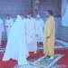 أمير المؤمنين يؤدي الصلاة و يتقبل تهاني عيد الفطر بالعاصمة الإقتصادية