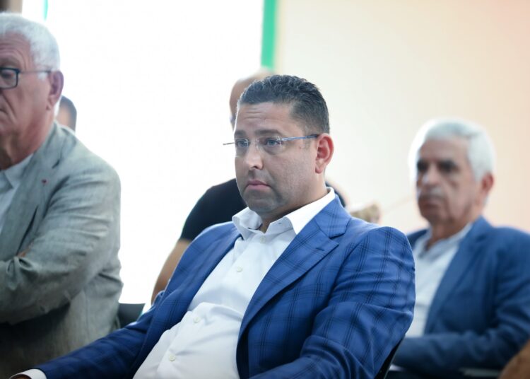 بالإجماع .. زهوان رئيسا جديدا لجامعة الشراع 
