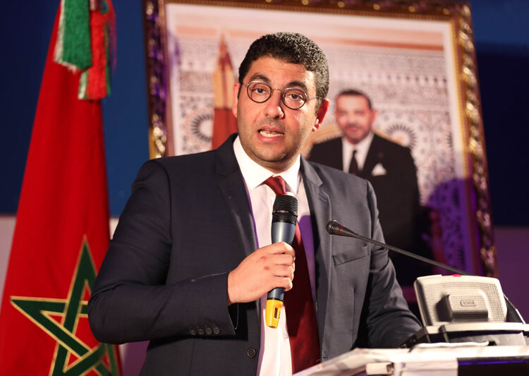 الوزير بنسعيد .. يرفع  من قيمة الجائزة الكبرى للصحافة إلى 100 الف درهما