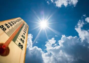  اليوم الجمعة: حرارة ورياح قوية  بالمغرب