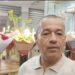 أول سجين رأي  مغربي .. يهدي باقات  ورد لسجانيه / فيديو