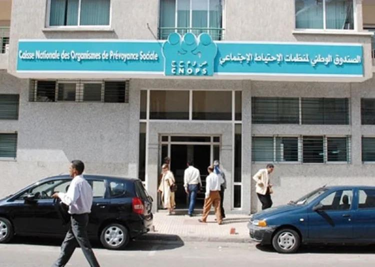 على الحكومة أن توضح  بشأن مكتسبات الموظفين والمتقاعدين  “بالكنوبس “