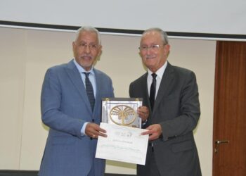 الإمارات تحصد جائزة أفضل جناح في الملتقى الدولي للتمور بالمغرب 2024
