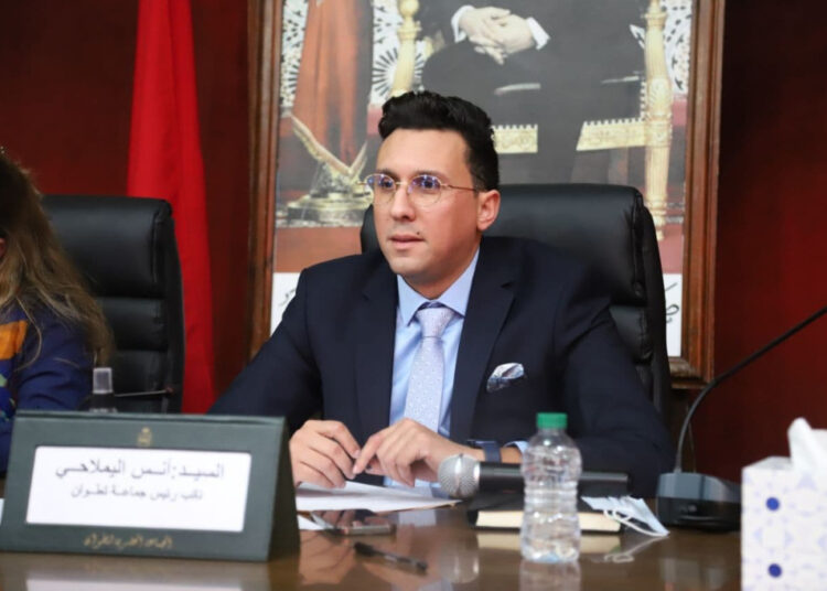 عودة لموضوع “أطروحة” أنس اليملاحي وقضية السرقة العلمية