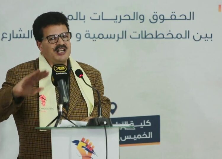 الحقوقي المغربي الزهاري .. في مواجهة امرأة سلطة .. ماذا وقع؟
