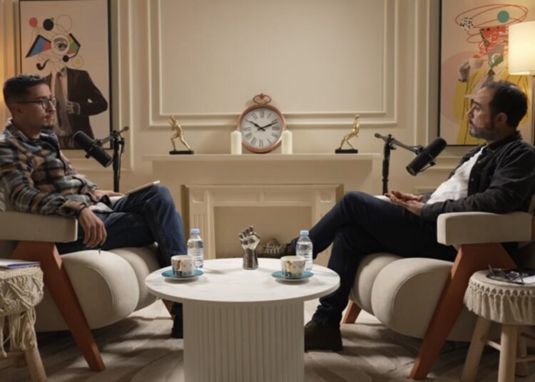 الصحافي سليمان الريسوني: العفو الملكي غير كاف.. و انتظر رد الإعتبار / فيديو