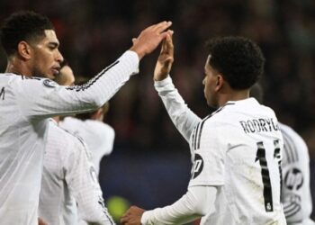 ريال مدريد يتطلع لتعزيز صدارته للدوري الإسباني أمام إسبانيول
