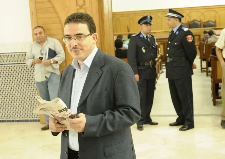  “احتفال” بنهاية السنة في السجن : ما كان بوعشرين مسلما و لا نصرانيا ..  و لكن  كان سجينا صحافيا