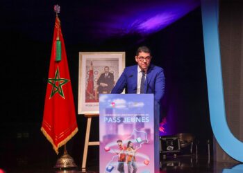 الوزير بنسعيد: الذي حرم المقاولات الصحفية الشابة من الدعم العمومي.. يعمم خدمات الجواز على كل الشباب 