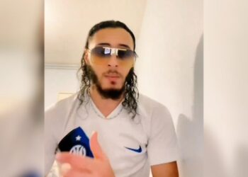  “العنف الرقمي الجزائري” بفرنسا 