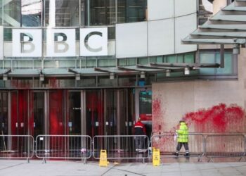  ليس مجرد خطأ صحفي