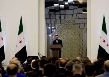 استطلاع لـ”إيكونوميست”: السوريون يثقون بأحمد الشرع 