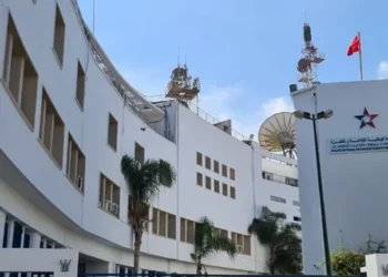 المعاق الخارق .. في نشرة الثامنة مساء