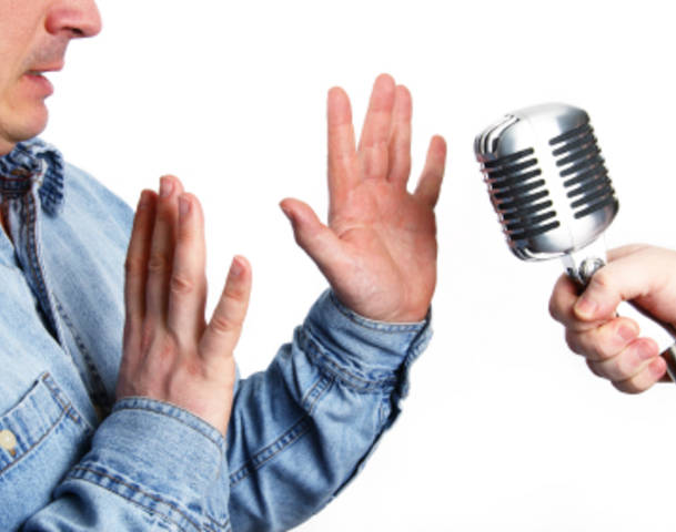 رهاب الكلام … حاجز صامت في طريق التواصل المجتمعي